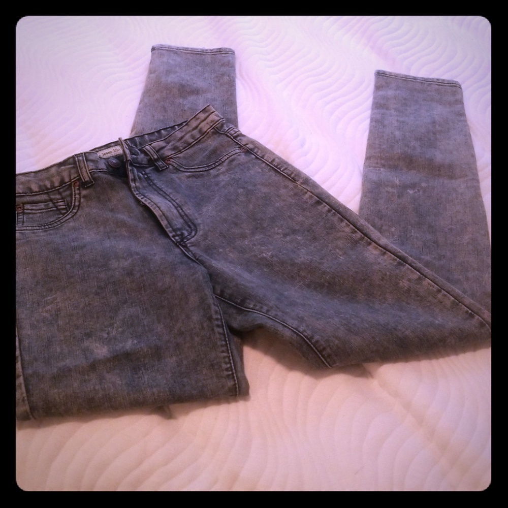 Skinny jeans